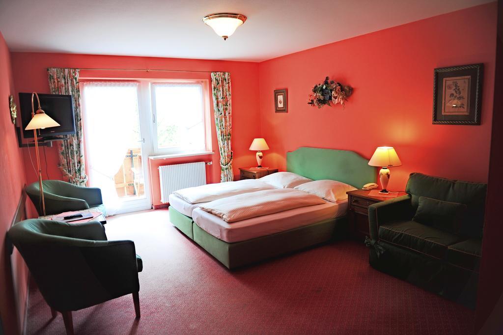 Hotel Kienberger Hof 普夫龙滕 外观 照片